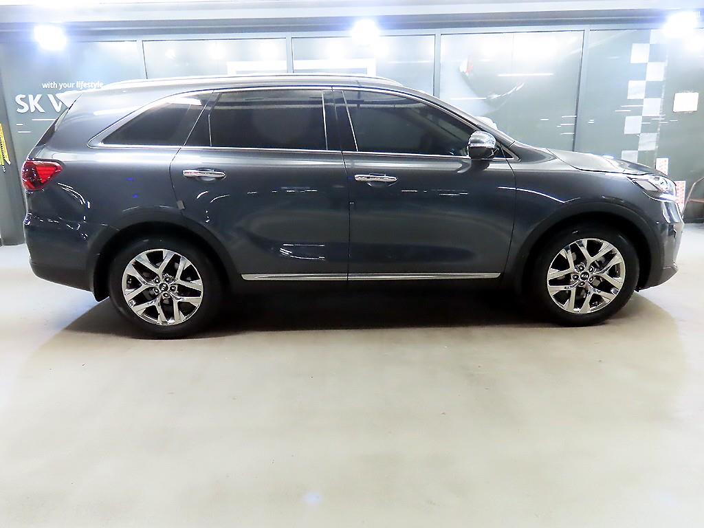 KIA Sorento - Vista 3