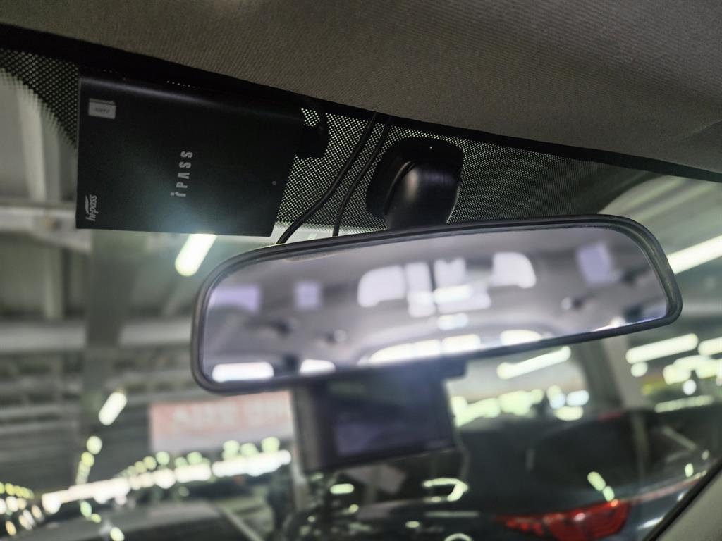 HYUNDAI Starex - Vista 7