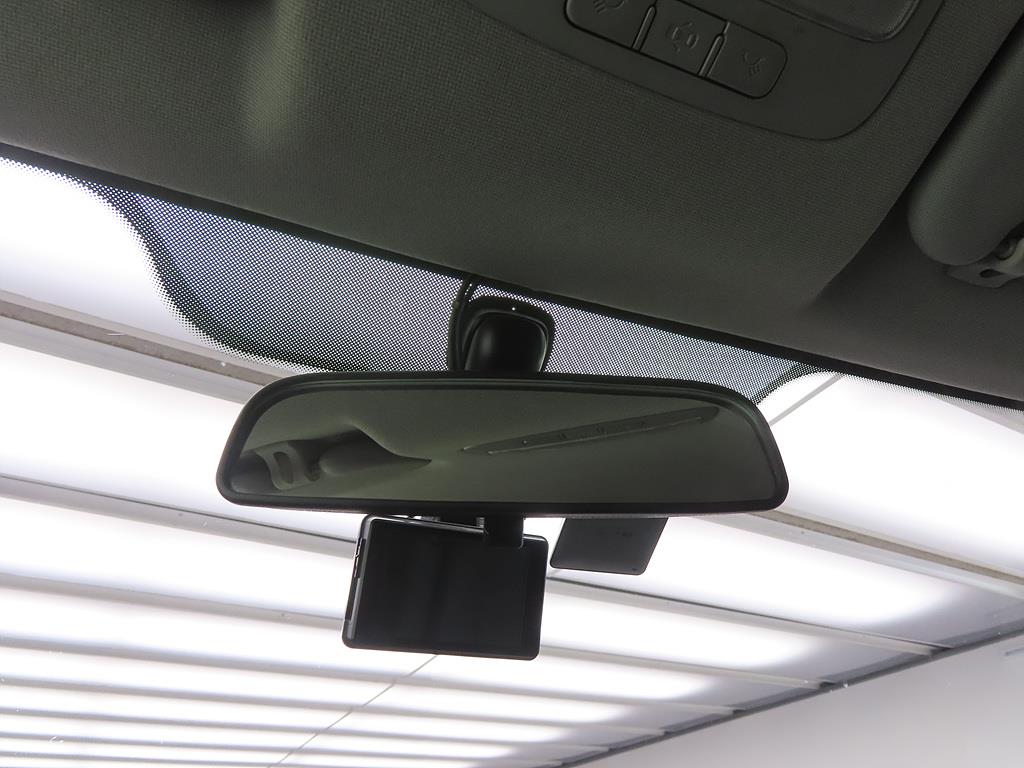 HYUNDAI Starex - Vista 12