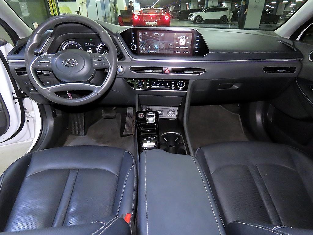 HYUNDAI Sonata - Vista 10