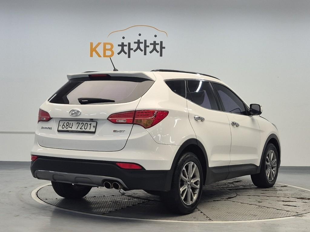 HYUNDAI Santa Fe - Vista 2