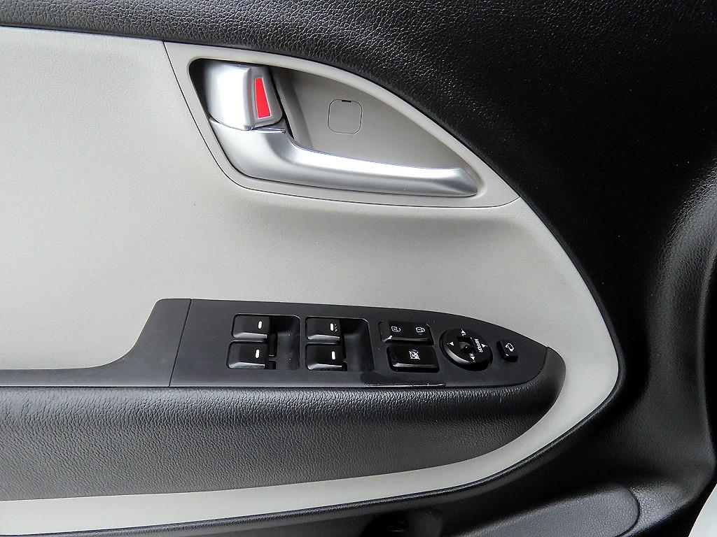 KIA Ray - Vista 9