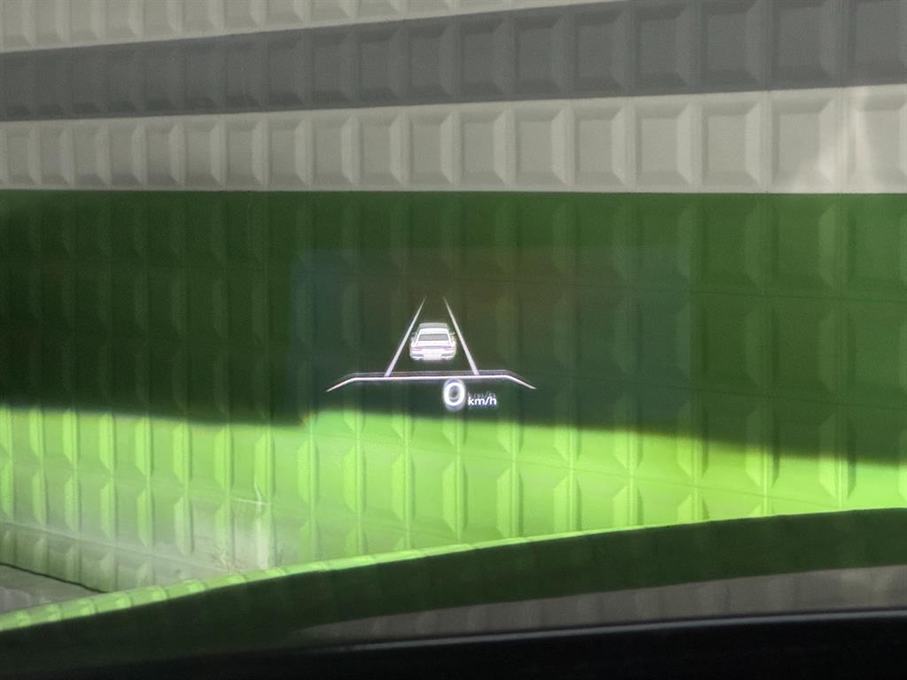 Genesis G80 - Vista 10