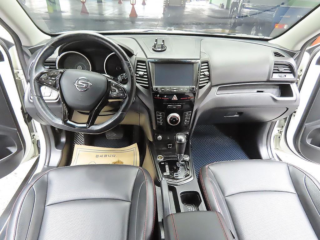 Ssangyong Tivoli 2018 Blanco - Importación desde Corea - HF Imports Iquique - Foto 10