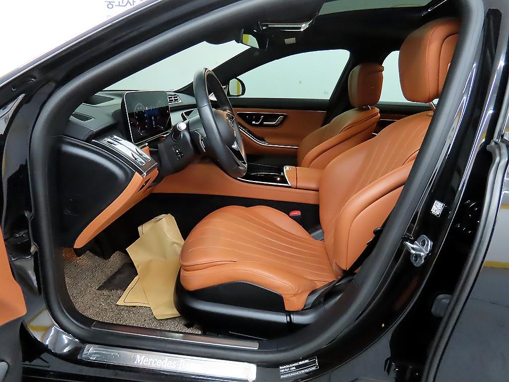 Mercedes Benz S Class - Vista 5