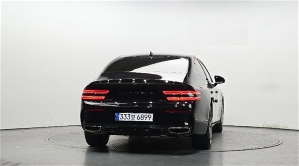 Genesis G80 - Vista 4