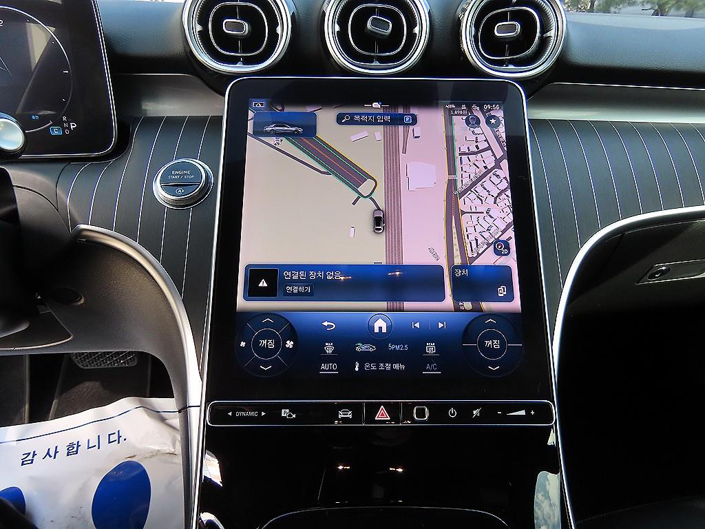 Mercedes Benz C Class - Vista 12