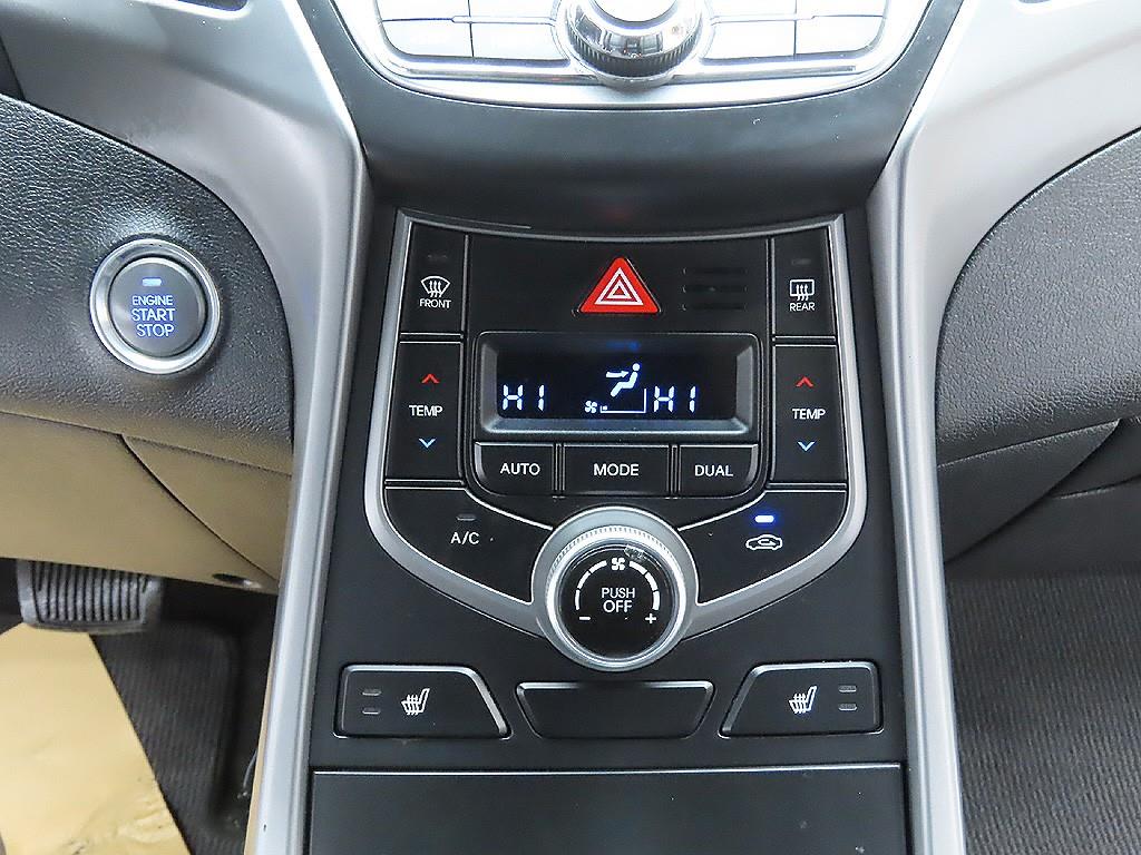 HYUNDAI Avante 2014 Blanco - Importación desde Corea - HF Imports Iquique - Foto 13