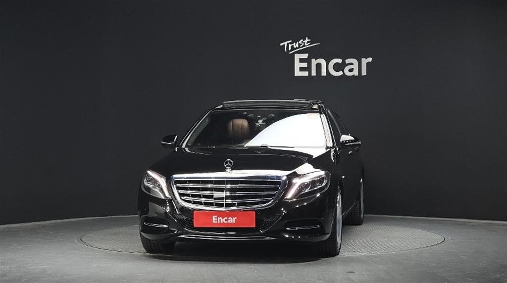 Mercedes Benz S Class - Vista 3