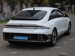 HYUNDAI Ioniq 6 - Vista 6