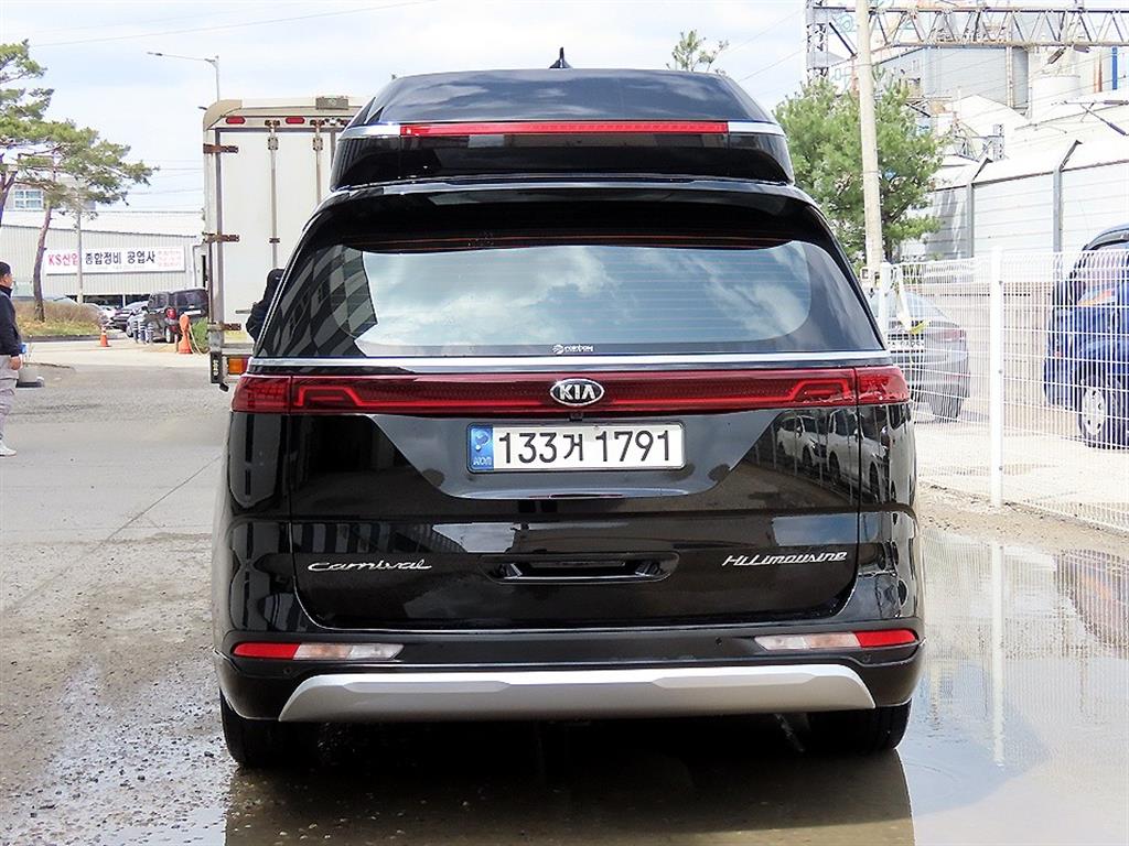 KIA Carnival - Vista 4
