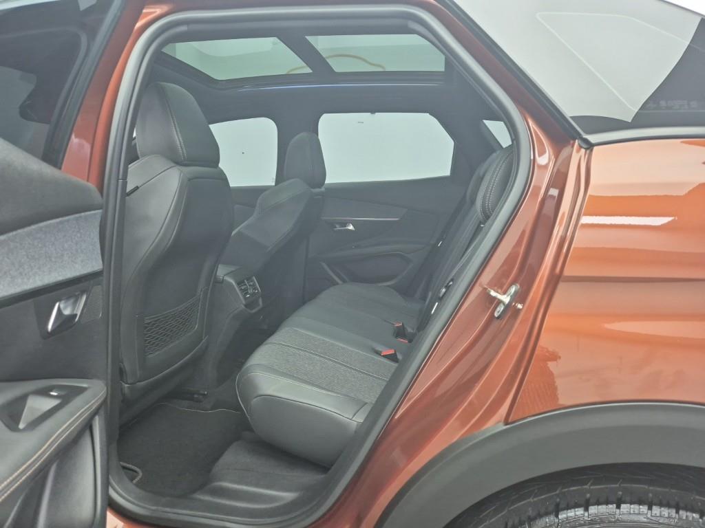 Peugeot 3008 - Vista 12