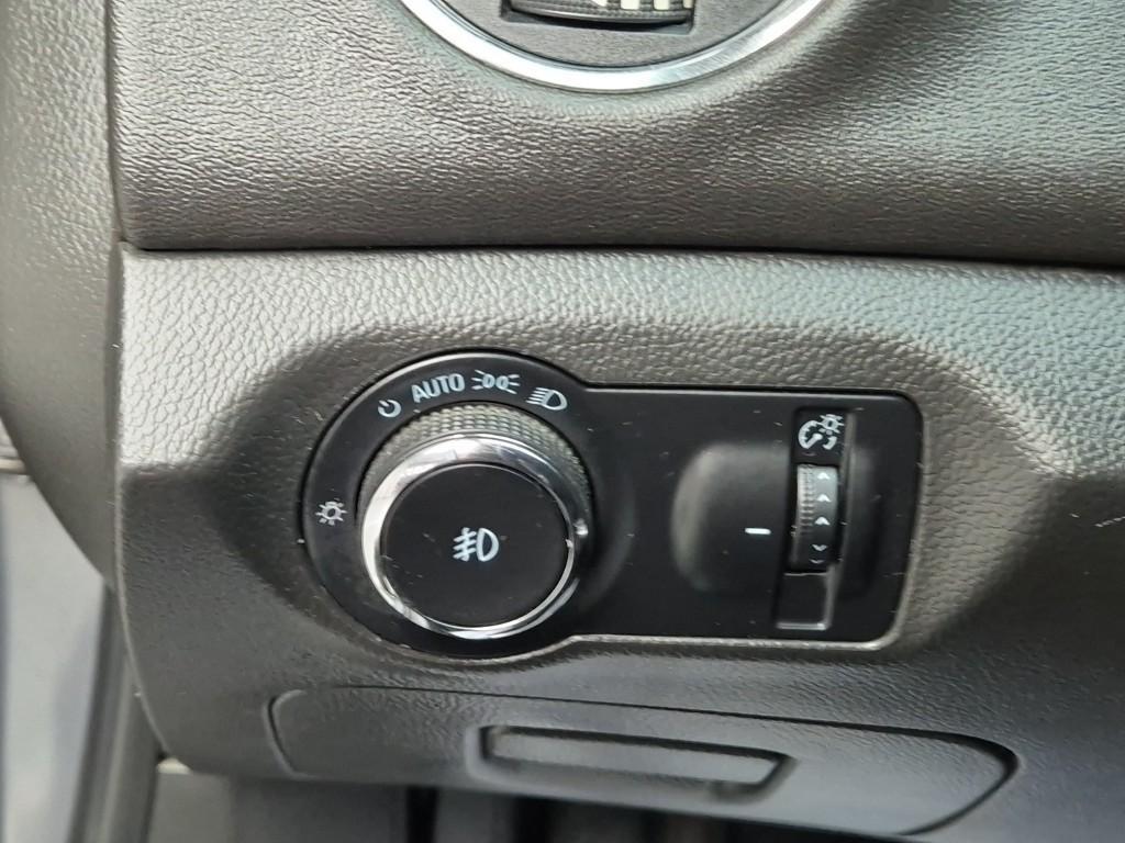 Chevrolet Cruise 2015 Gris - Importación desde Corea - HF Imports Iquique - Foto 16