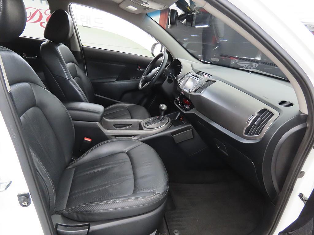 KIA Sportage - Vista 12