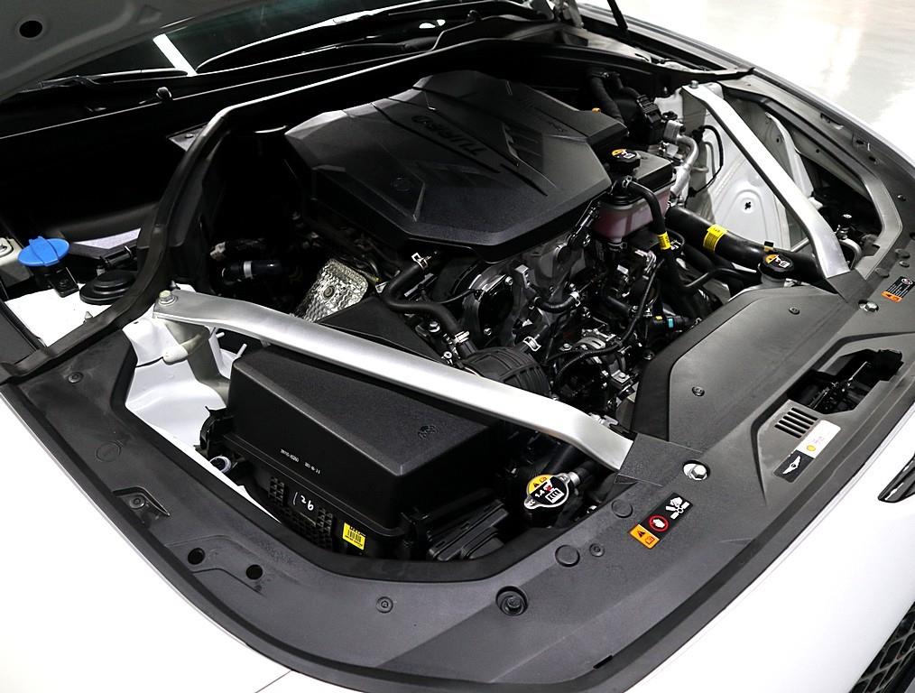 Genesis G70 - Vista 6