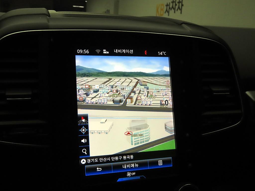 SAMSUNG QM6 - Vista 8