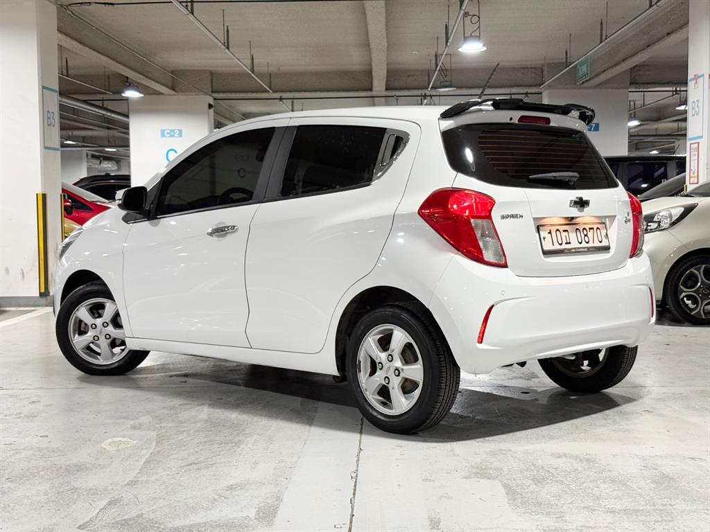 Chevrolet Spark - Vista 4
