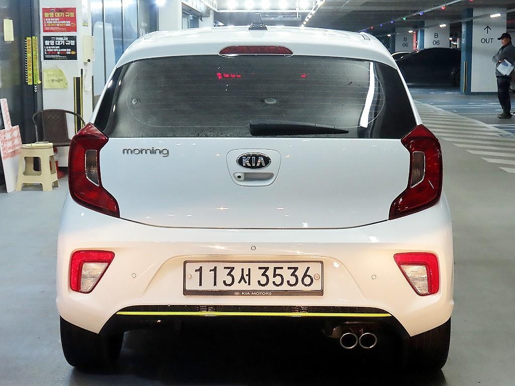 KIA Morning - Vista 5