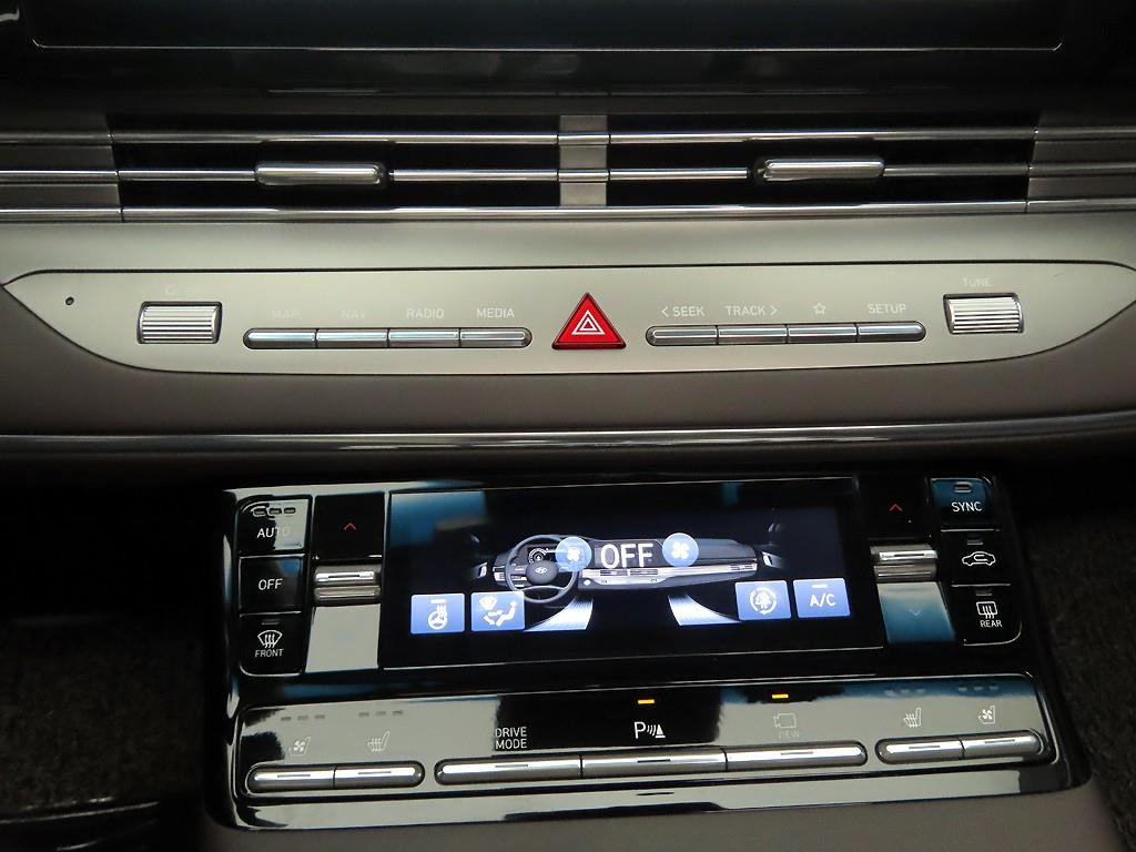 HYUNDAI Grandeur - Vista 9