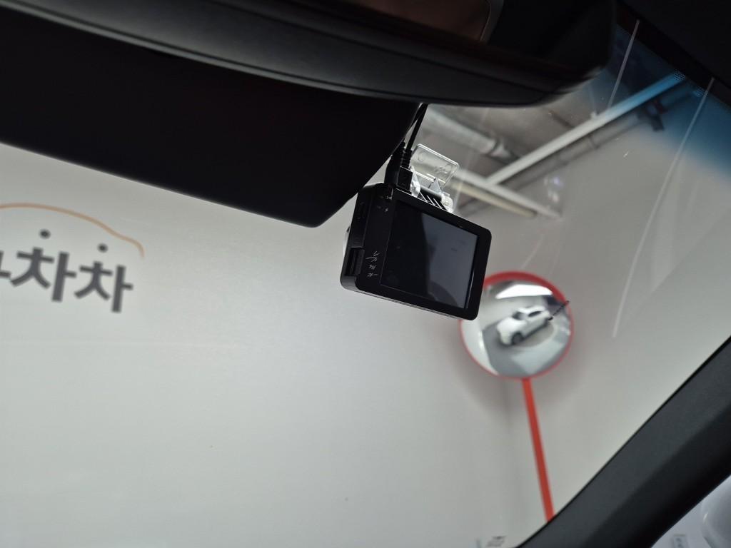 Genesis GV70 2021 Blanco - Importación desde Corea - HF Imports Iquique - Foto 17