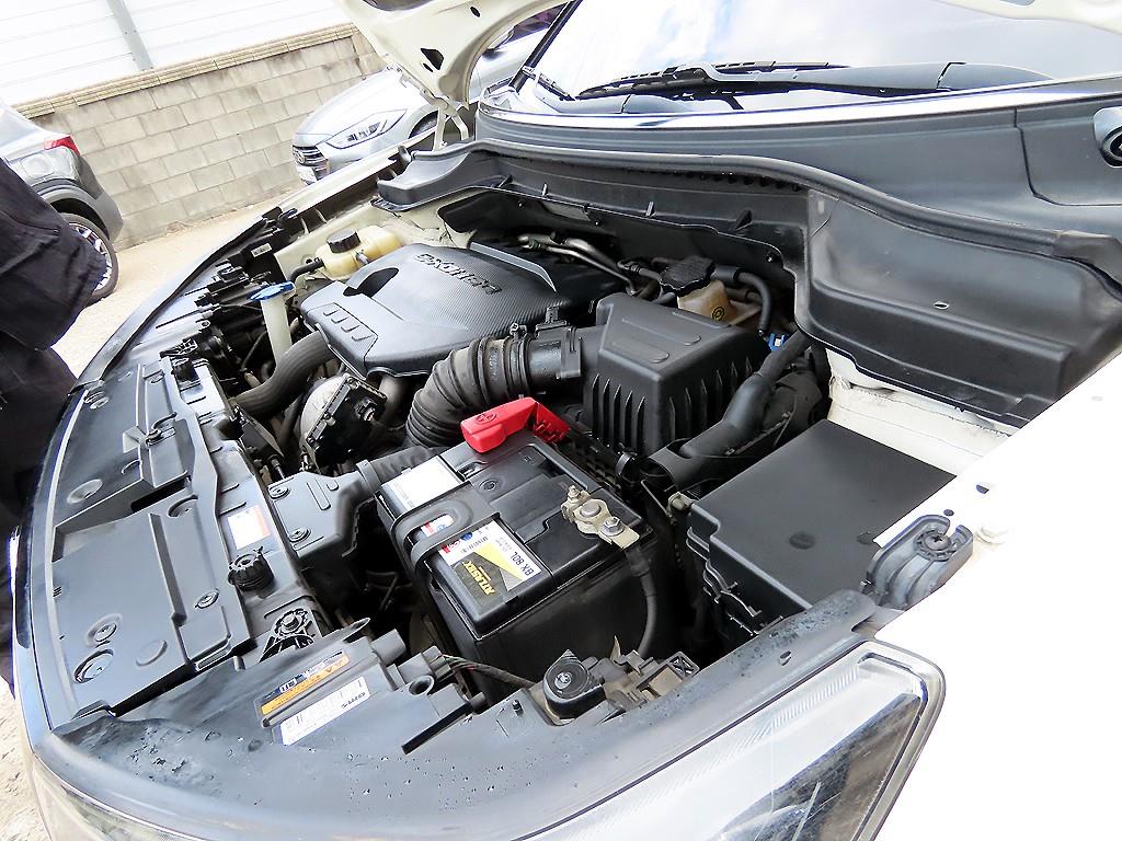 Ssangyong Tivoli 2016 Blanco - Importación desde Corea - HF Imports Iquique - Foto 19