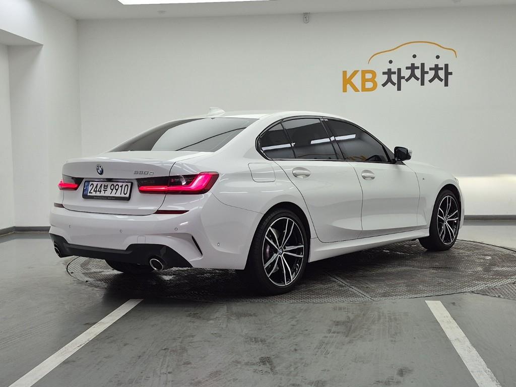 BMW 3 series - Vista 4