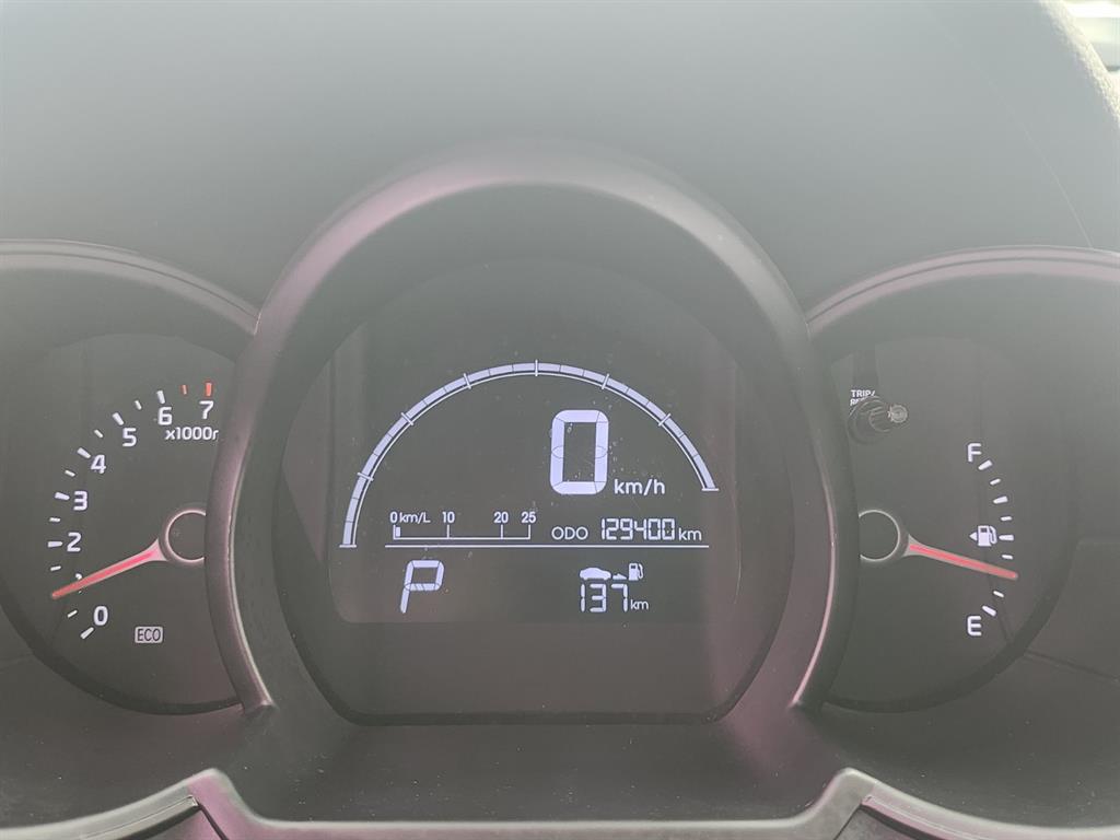 KIA Morning - Vista 5