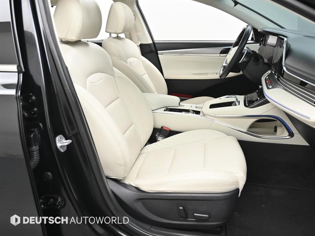 HYUNDAI Grandeur - Vista 9