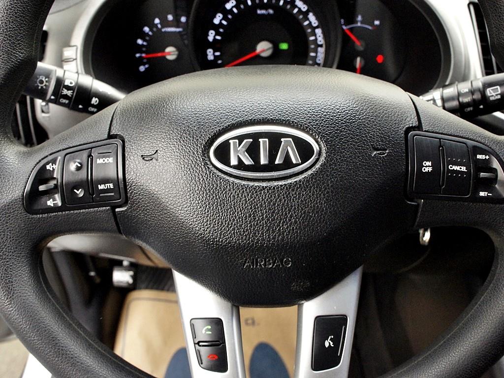 KIA Sportage 2012 Gris - Importación desde Corea - HF Imports Iquique - Foto 8