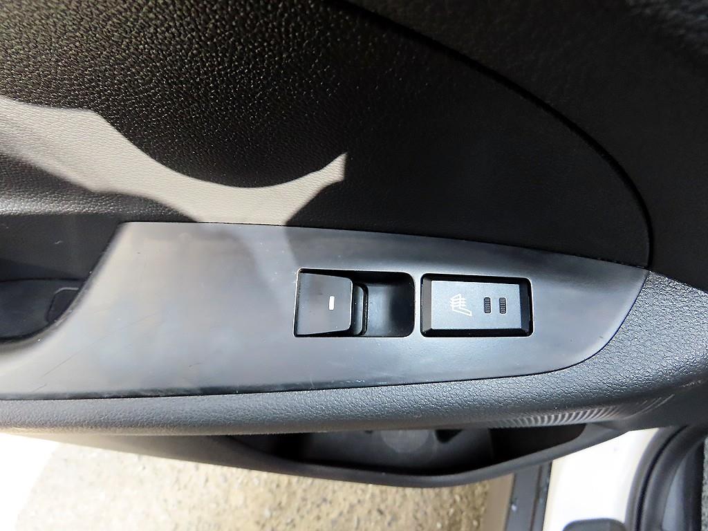 HYUNDAI Tucson 2016 Blanco - Importación desde Corea - HF Imports Iquique - Foto 16