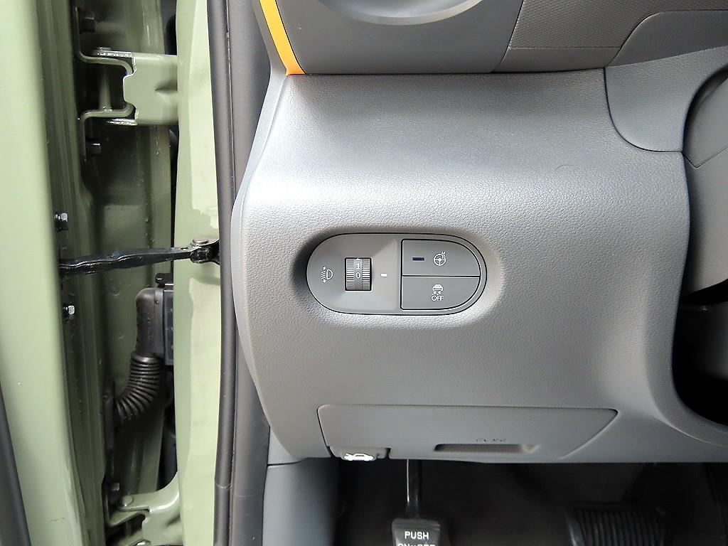 HYUNDAI Casper - Vista 12