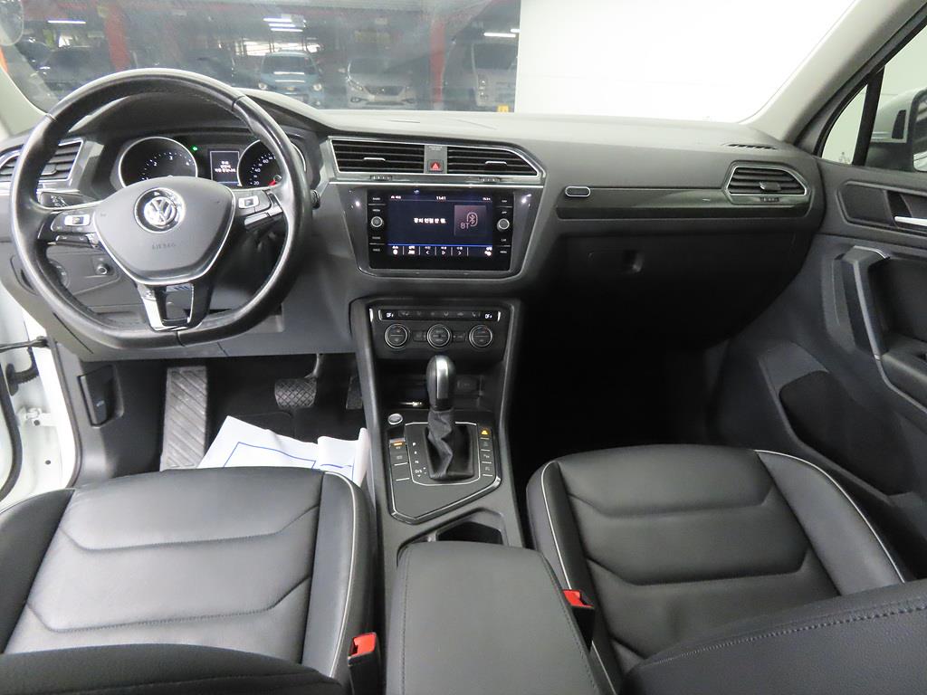 Volkswagen Tiguan - Vista 7