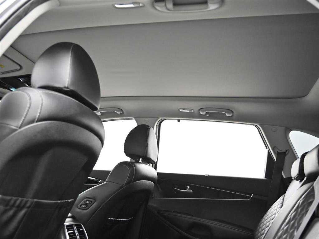 KIA Sorento 2018 Negro - Importación desde Corea - HF Imports Iquique - Foto 19