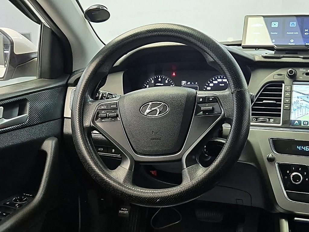 HYUNDAI Sonata - Vista 9