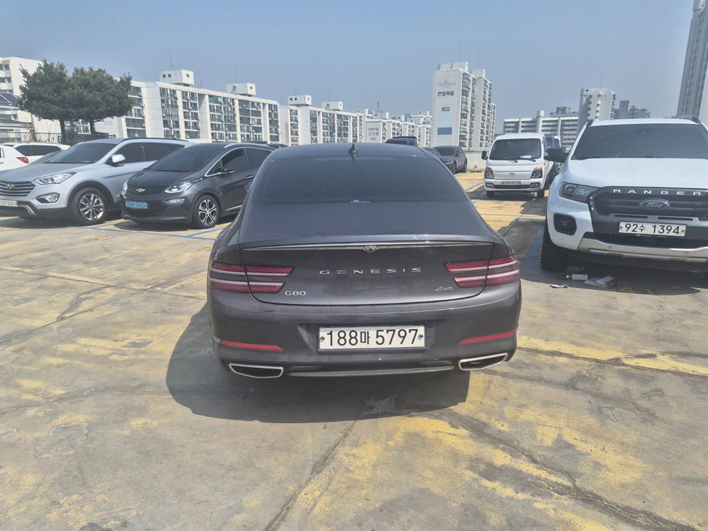 Genesis G80 - Vista 4