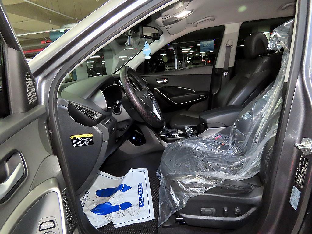 HYUNDAI Santa Fe - Vista 6