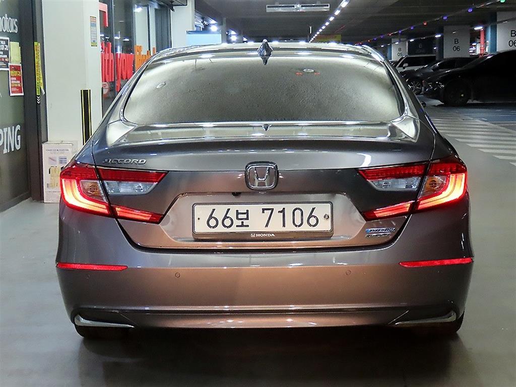 Honda Accord - Vista 5