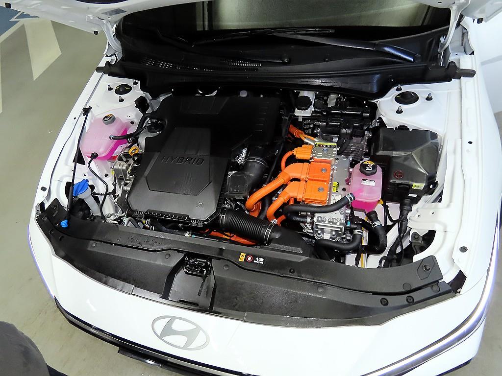 HYUNDAI Avante 2025 Blanco - Importación desde Corea - HF Imports Iquique - Foto 19