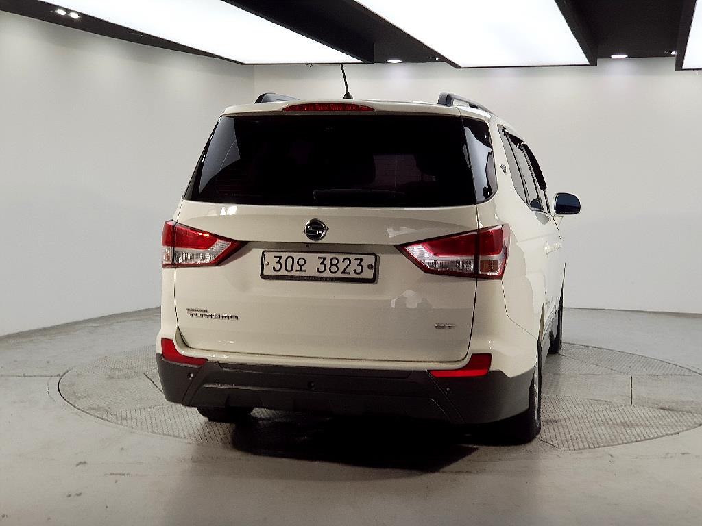 Ssangyong Korando - Vista 3