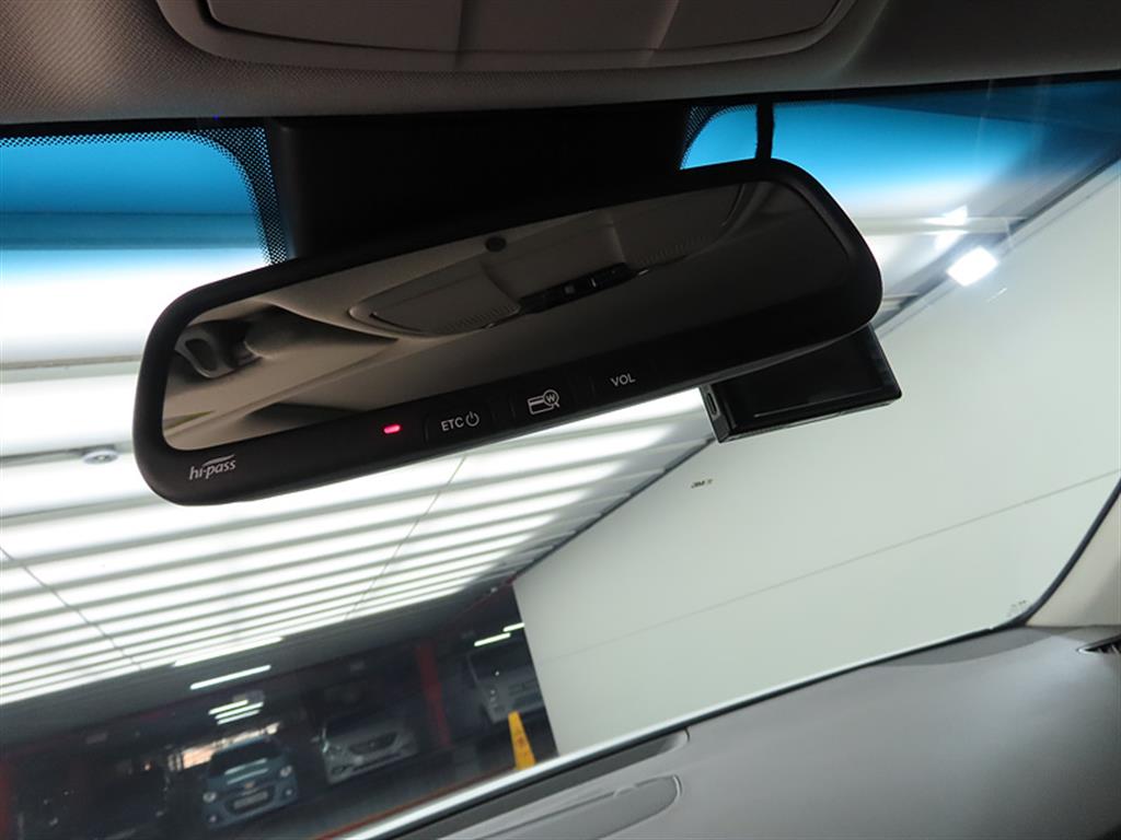 HYUNDAI Grandeur 2018 Blanco - Importación desde Corea - HF Imports Iquique - Foto 15