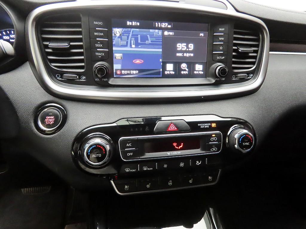 KIA Sorento - Vista 9