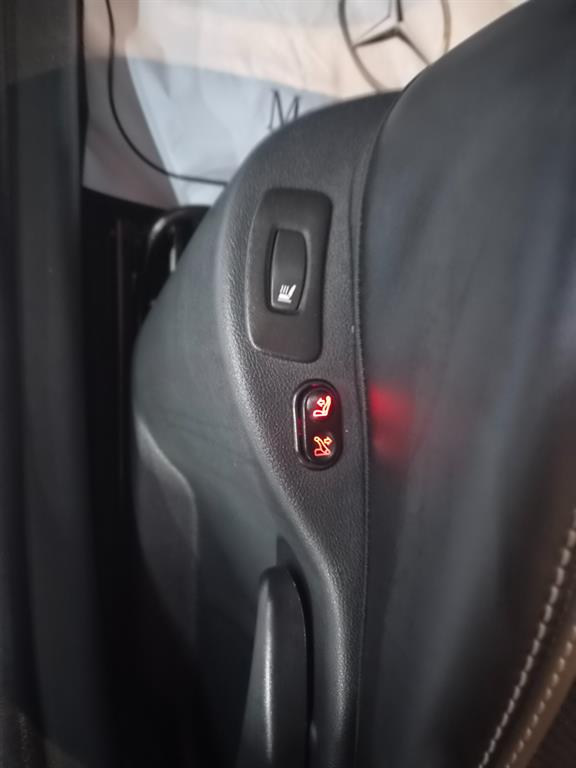 SAMSUNG Clio 2019 Negro - Importación desde Corea - HF Imports Iquique - Foto 18