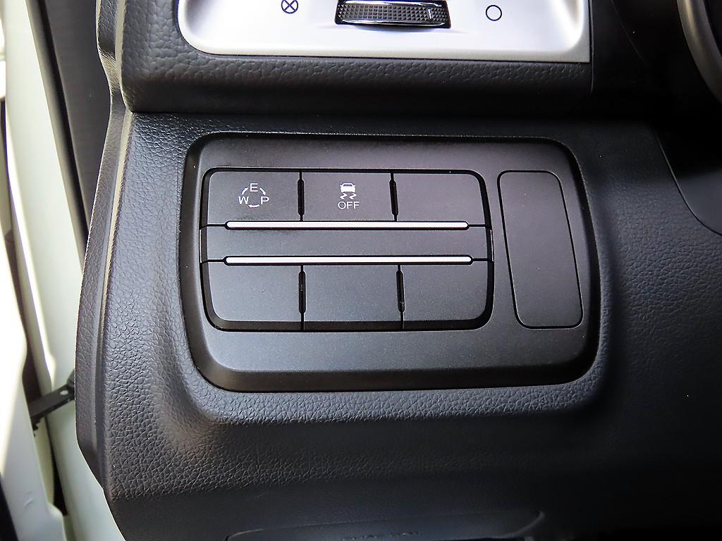 Ssangyong Tivoli - Vista 12