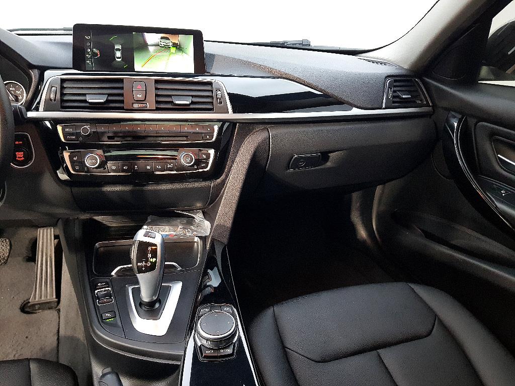 BMW 3 series - Vista 10