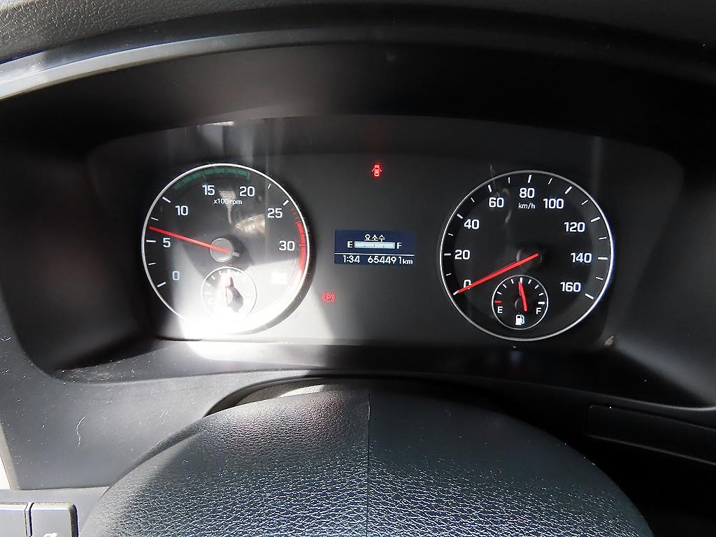 medium and large cargo truck - Vista 10