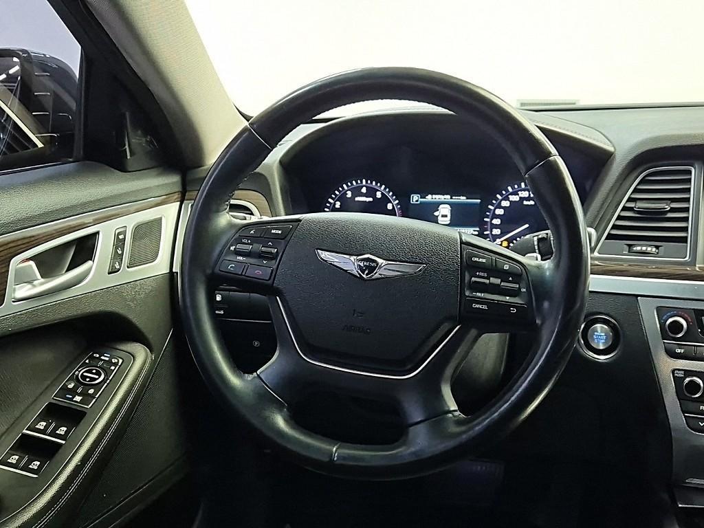 Genesis G80 - Vista 6