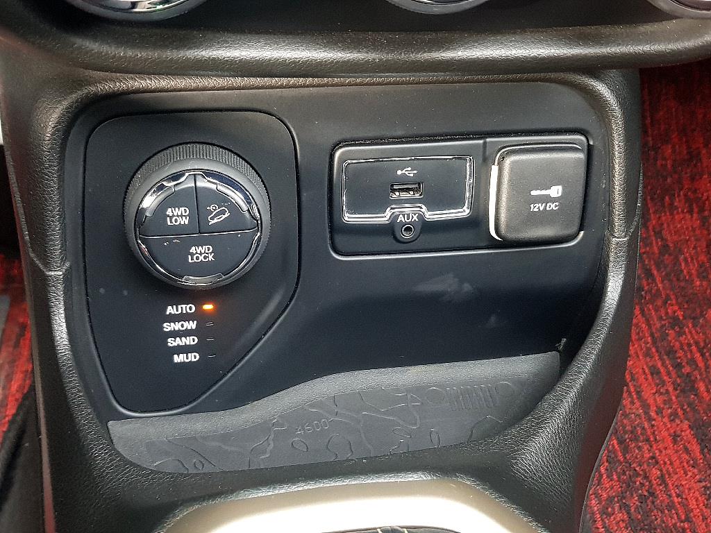 Jeep Renegade 2017 Blanco - Importación desde Corea - HF Imports Iquique - Foto 13