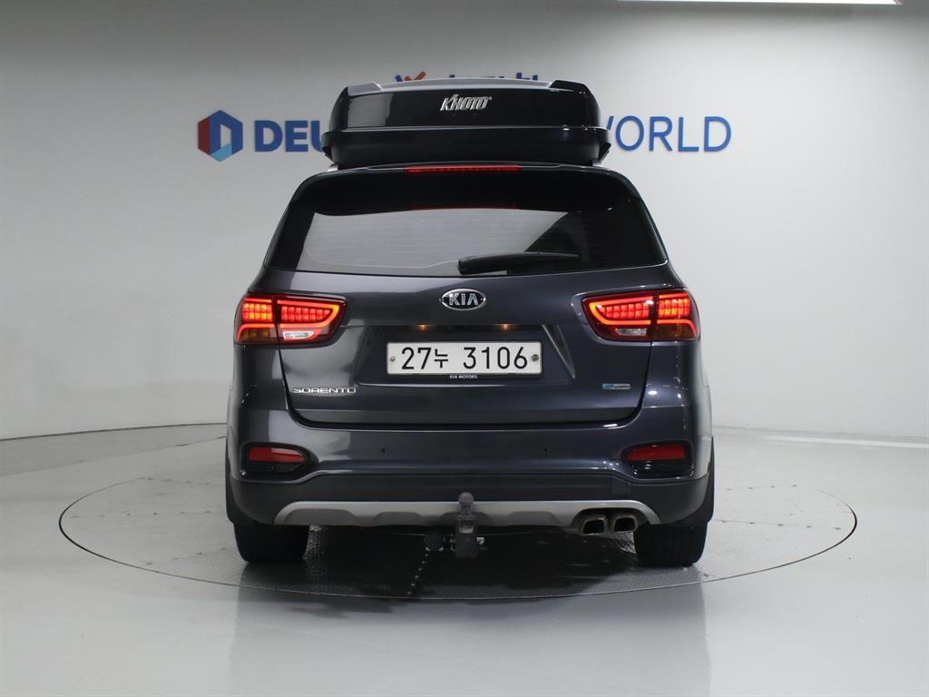 KIA Sorento - Vista 4