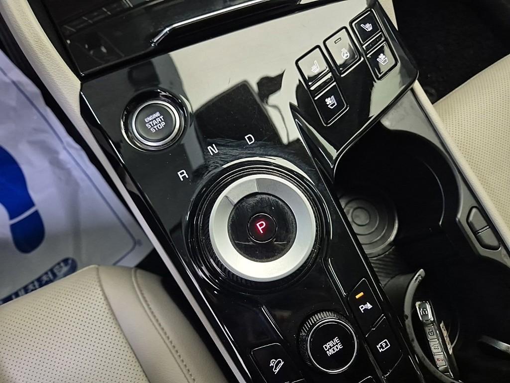 KIA Sportage - Vista 8