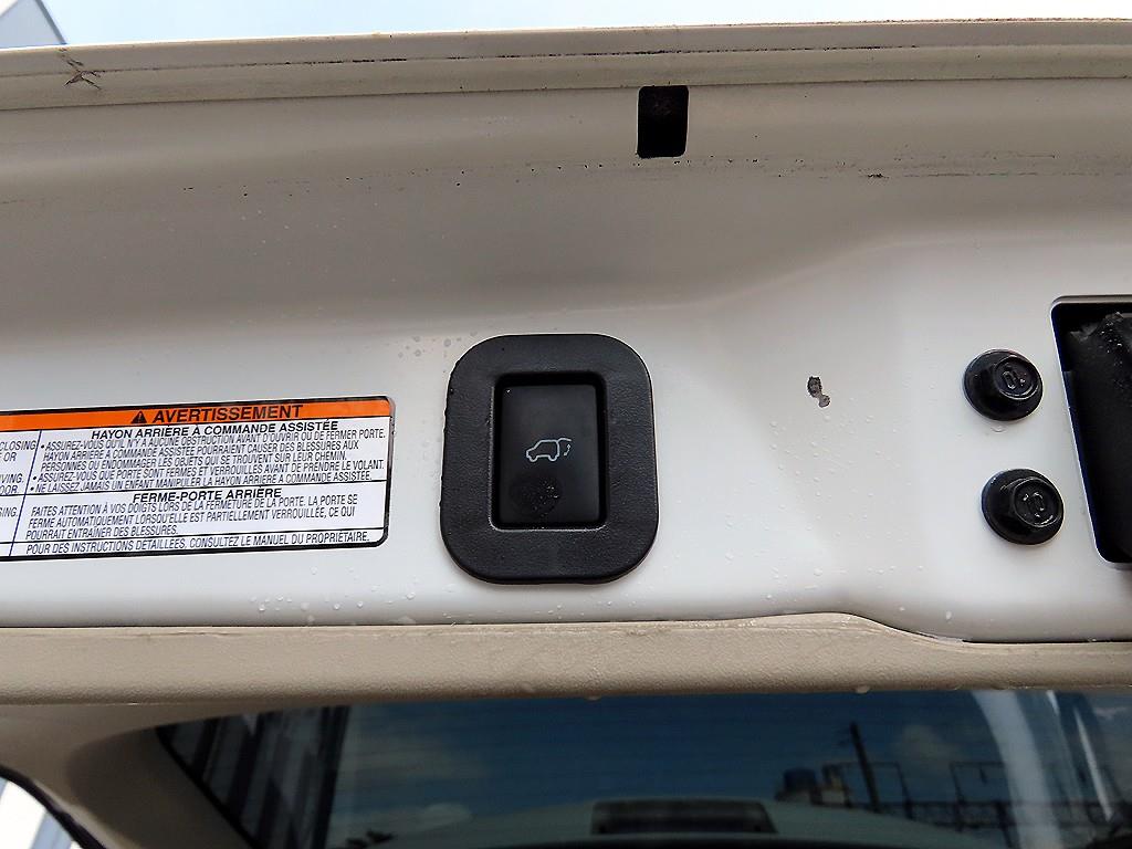 Toyota Siena 2018 Blanco - Importación desde Corea - HF Imports Iquique - Foto 16